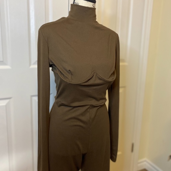 BROWN JUMPSUIT - Picture 1 of 4